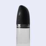 Detalle del panel de control y sistema recargable de la bomba automática para pene CamToyz con válvula de seguridad